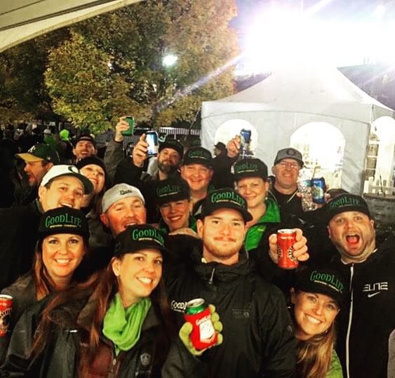 Having a great time at the duck game! #oregonbeer #goodlife #tailgating #craftbeer #GoDucks #oregon