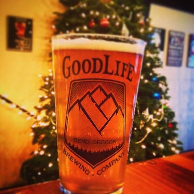 Merry Christmas! Cheers to you! #craftbeer #goodlifebrewing #oregonbeer #christmas #inbend