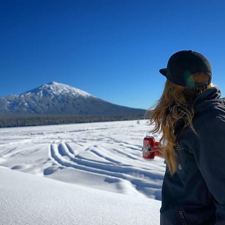 Great view! @kayt_hanf #snowday #craftbeer #mountainrescue #bendbeer #inbend #mtbachelor #goodlifebeer