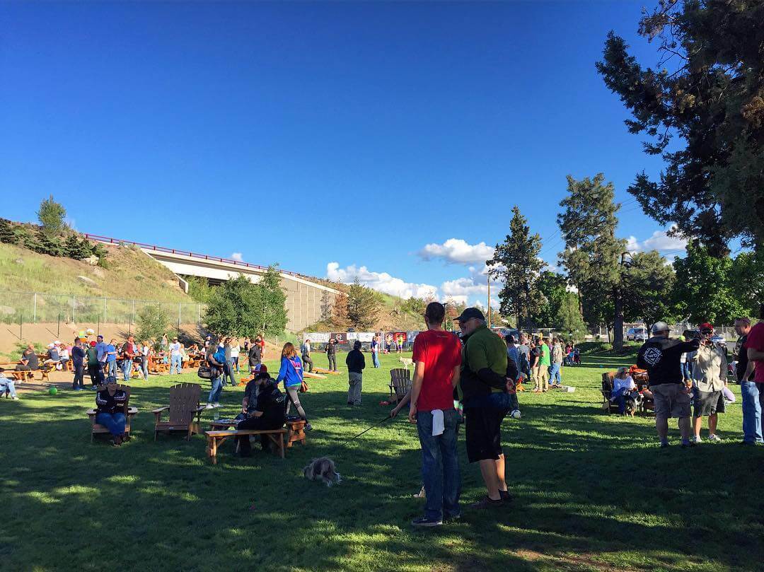 Come by @cruxfermentationproject for the Central Oregon Brewers Guild night! There are 20 #breweries from Bend pouring beers until 10pm tonight with live music! 🍺
🍺
🍺
🍺

#goodlifebrewing #bend #oregon #oregonbeer #craftbeer #craftnotcrap #thebestofbend #oregonexplored #pnw #pnwonderland