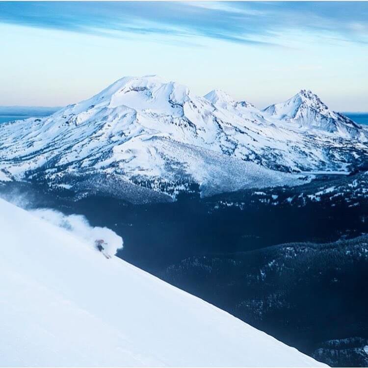 With all of the fresh Mountain Rescue we've been brewing, it has us dreaming of product testing missions out in the #mountains 📷: @pete_alport