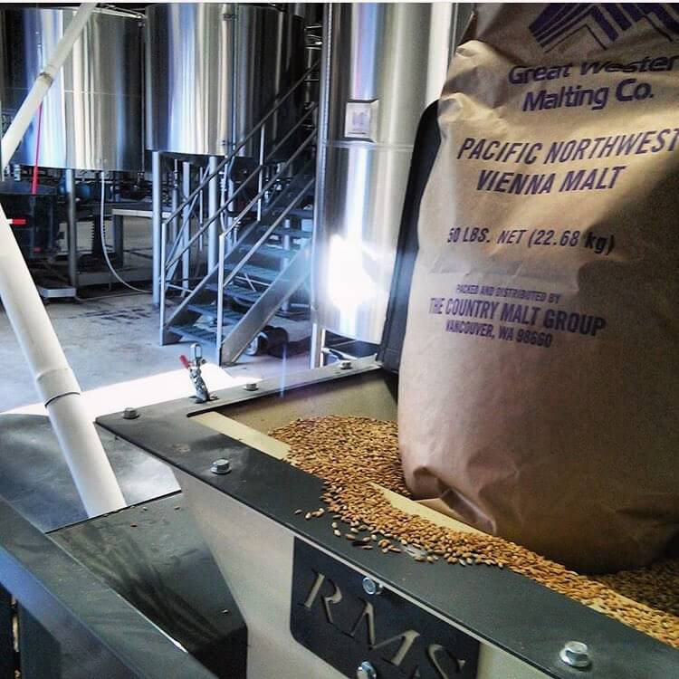 Most people are getting off work now, but we're still busting our 🍑 brewing #beer for you! This photo was taken by one of our brewers as he was milling in. 📷: @nicosoulias