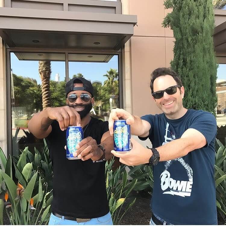 @curtchambers and @joshcharlesofficial drinking a Sweet As! Pacific Ale and living the #goodlife! If you haven’t heard of these guys, be sure to check them out, they 🤘 📸: @curtchambers #sweetaspacificale