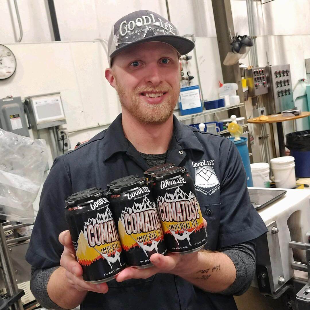 Comatose Imperial IPA cans fresh off the canning line! Such a glorious sight! Curtis, our Head Cellarman/QC Manager, says these cans are tasting a perfect 💯. They’ll be hitting shelves near you in the next day or two so be on the lookout!