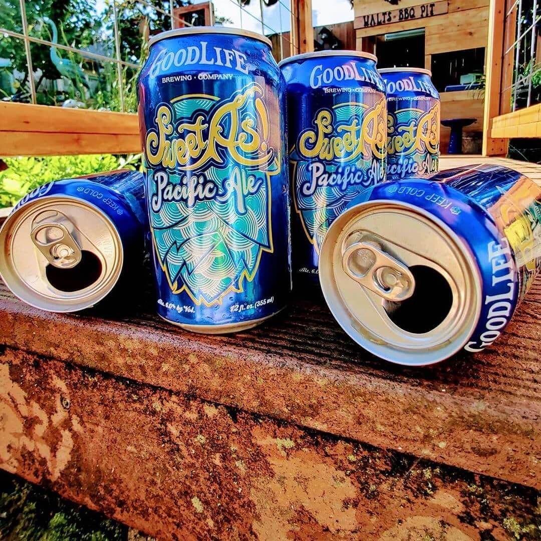 Beerantine done right! We’ll keep the Sweet As! Coming to ya! 📷:@kurumisakaihara 
#beerantine #craftbeerlover #craftbeer #paleale #cannedbeer #oregonbeer #beertography #quarantinelife #quarantine