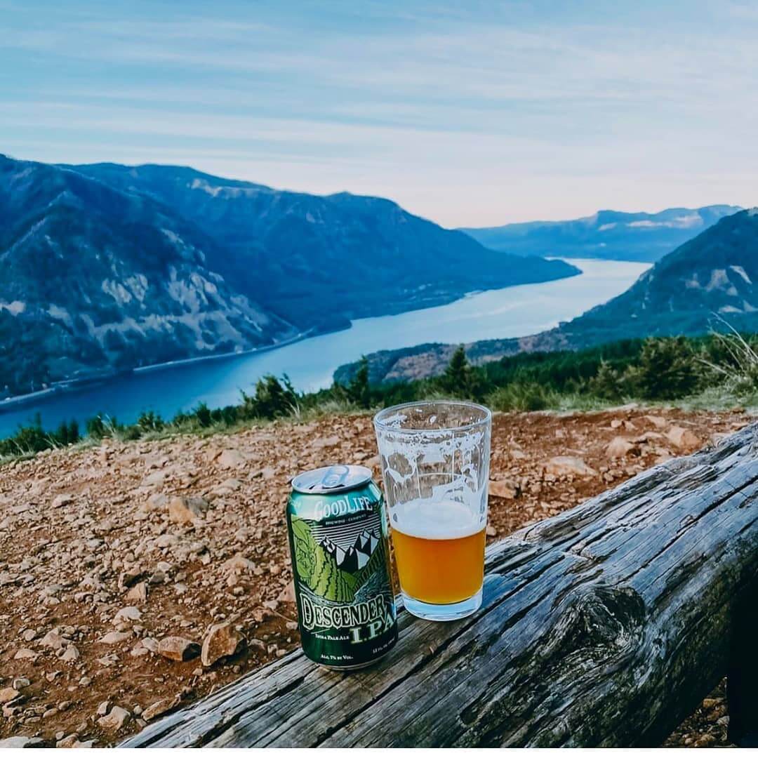 Great Day for a hike and a Descender! Where is your favorite place to take in a view with a great beer?

Great pic 📷: @hikesandbrewspnw