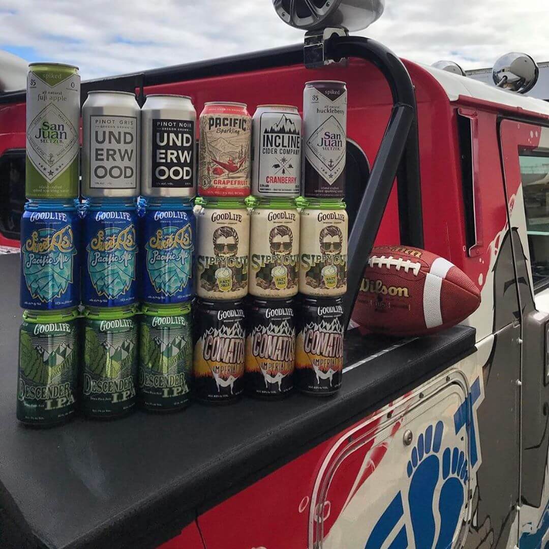 Happy Super Bowl Sunday! The game should be great but we’re in it for the finger food and cold beverages! What beer are you going to be pouring at your party?! #whatsyourgoodlife 
Photo: @bigfootbeverages