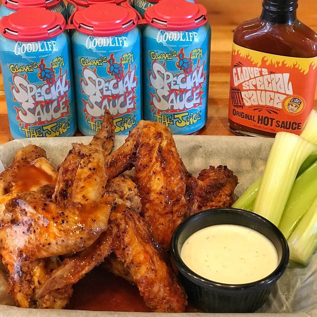 It’s Local’s Day and we are serving up some special wings made with @gloveshotsauce for ya! For a limited time, we are selling 7oz bottles of the hot sauce and a 6-pack of The Juice IPA for $20 in the pub only so come on down, grab some food and take some goodies home! #whatsyourgoodlife